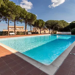 Fener De Dalt 84 Piscina Comunitaria Llançà